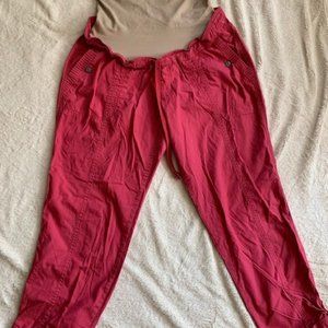 Motherhood Maternity Capri Pants